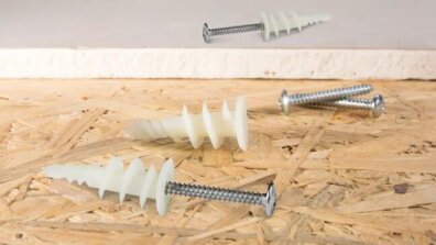 Kołek wkręcany do płyt GK z wkrętem 4,2x32mm - op. 100szt